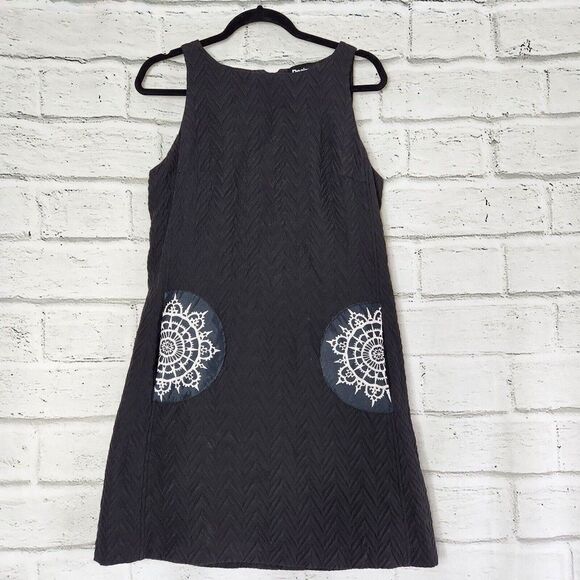 Desigual Ramone Black A Line Dress Quilted Knee Length Full Lined Size 42 Large - Picture 1 of 11